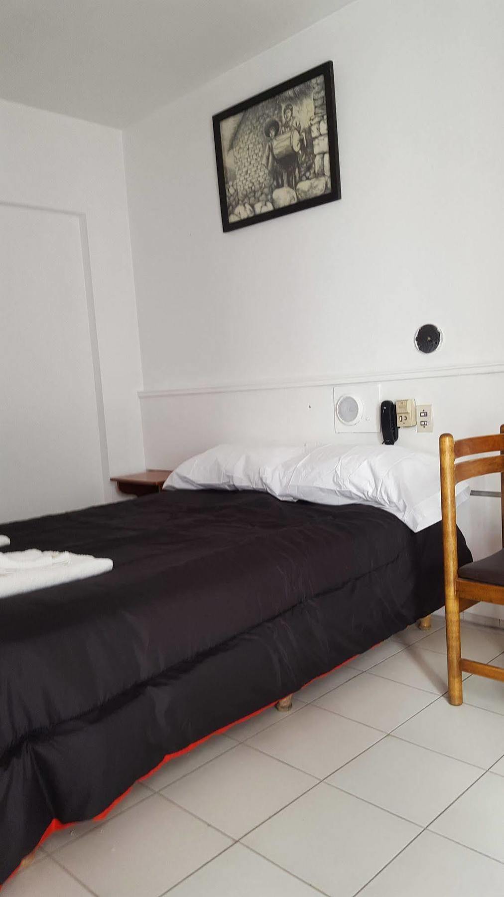 Hotel Cels Andins à Mendoza Extérieur photo