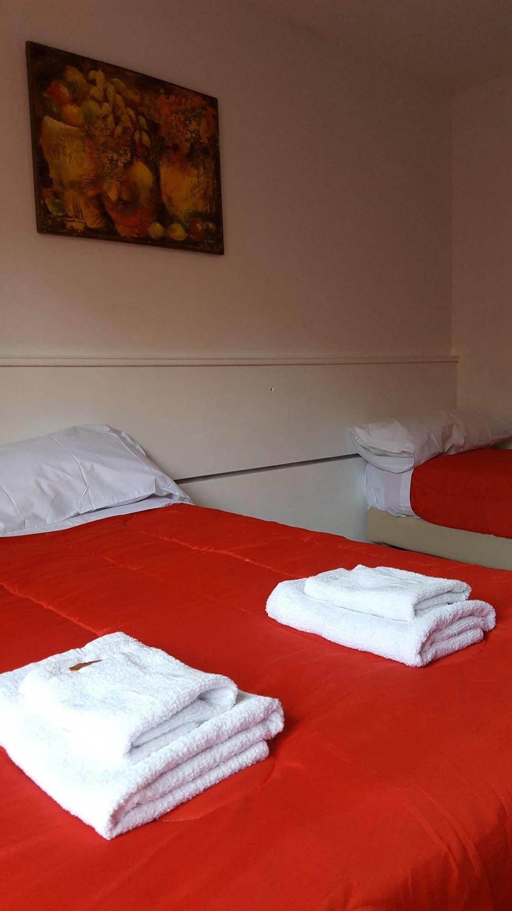 Hotel Cels Andins à Mendoza Extérieur photo