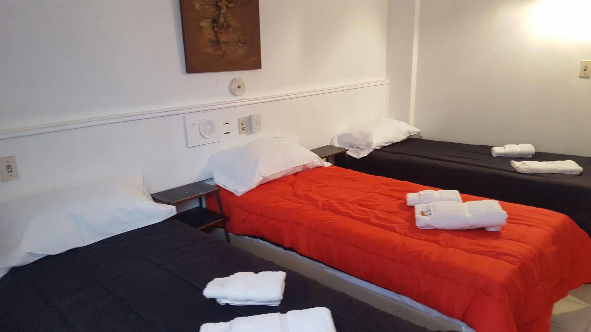 Hotel Cels Andins à Mendoza Extérieur photo